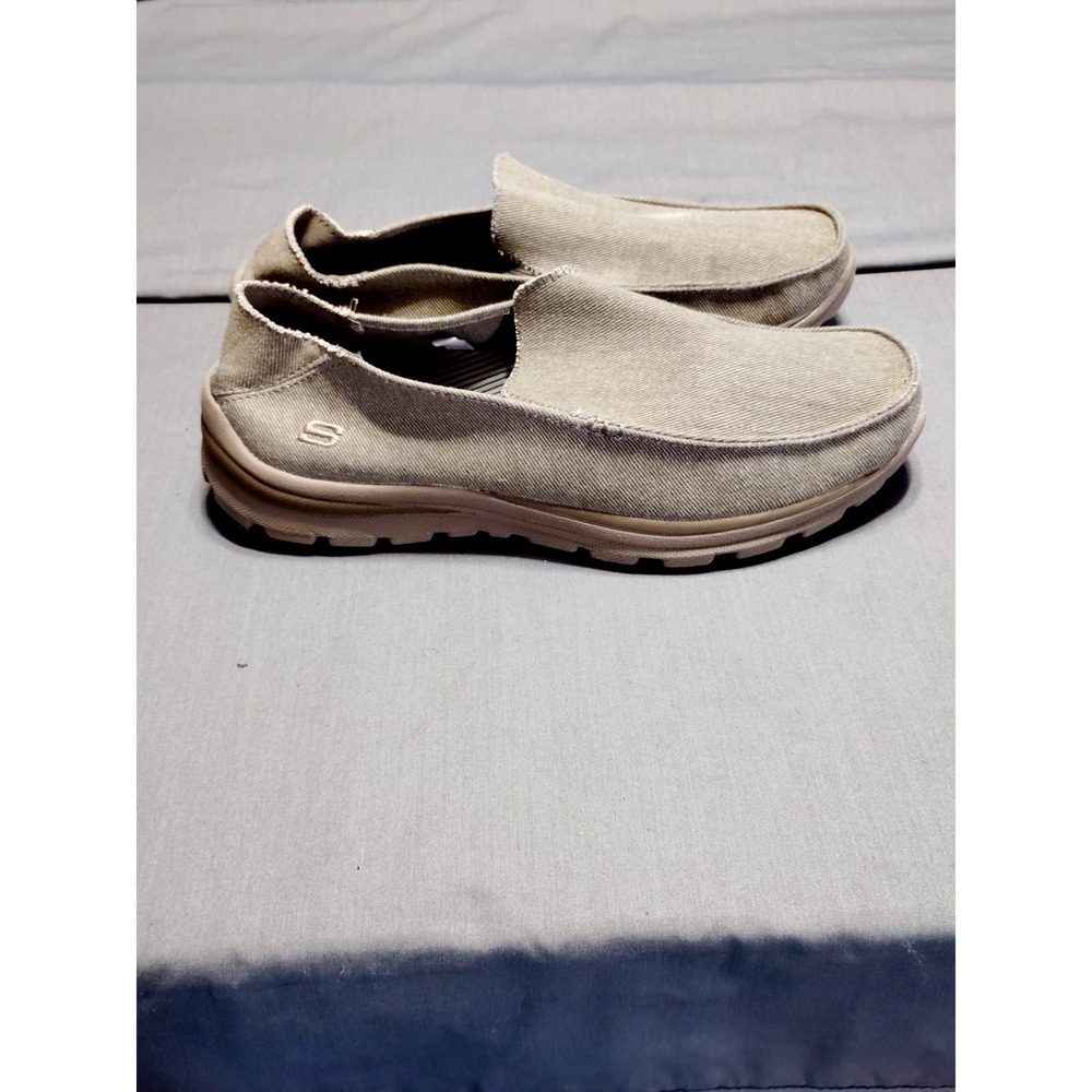 Skechers Expected Harper Men 9 Khaki Relaxed Fit Slip-On Boat Memory Foam Shoes